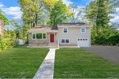 1076 Northgate Court, Uniondale, NY 11553 - Photo 1