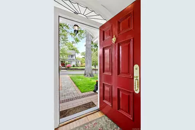146 Onderdonk Avenue, Manhasset, NY 11030 - Photo 4