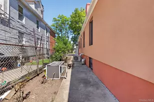 1904 Lacombe Ave, Bronx, NY 10473 - Photo 20