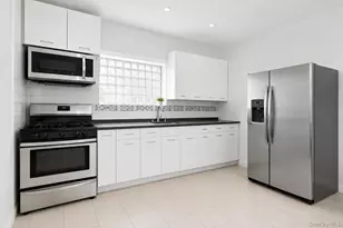 1904 Lacombe Ave, Bronx, NY 10473 - Photo 8