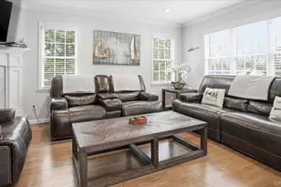 20 Stuart Ct, Hampton Bays, NY 11946 - Photo 16
