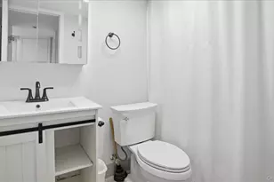 20 Stuart Ct, Hampton Bays, NY 11946 - Photo 26