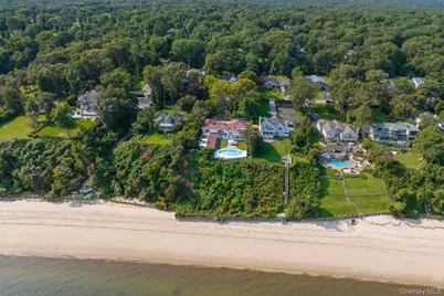 10 Beach Hill Road, Northport, NY 11768 - Photo 2
