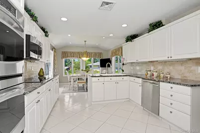 86 Somerset Road, New Rochelle, NY 10804 - Photo 10
