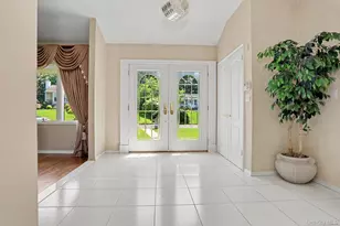86 Somerset Rd, New Rochelle, NY 10804 - Photo 2