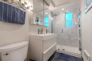 17 Edwards St, Roslyn Heights, NY 11577 - Photo 12
