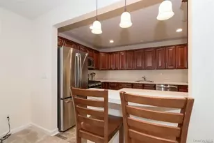 79 Leeward Ct, Port Jefferson, NY 11777 - Photo 6