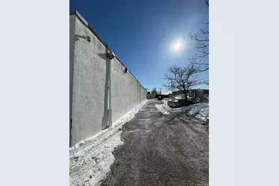 160 Oak Drive, Syosset, NY 11791 - Photo 4