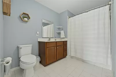 32 Weatherby Lane #32, Central Islip, NY 11722 - Photo 18