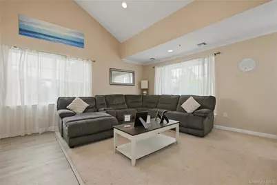 32 Weatherby Lane #32, Central Islip, NY 11722 - Photo 6