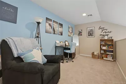32 Weatherby Lane #32, Central Islip, NY 11722 - Photo 20