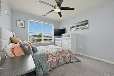 32 Weatherby Lane #32, Central Islip, NY 11722 - Photo 14