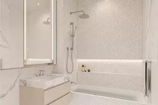 25-08 43rd Ave, Long Island City, NY 11101 - Photo 4