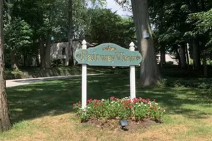 40 Cedar Ln N, Glen Head, NY 11545 - Photo 20
