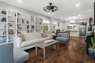 152 Collins Ave, Williston Park, NY 11596 - Photo 4