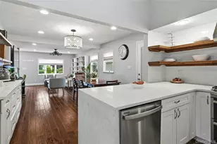 152 Collins Ave, Williston Park, NY 11596 - Photo 8