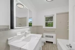 7 Rutledge Rd, Valhalla, NY 10595 - Photo 12