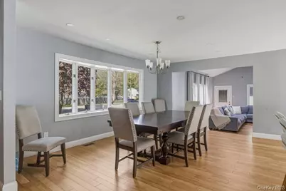 1189 Terry Road, Ronkonkoma, NY 11779 - Photo 10
