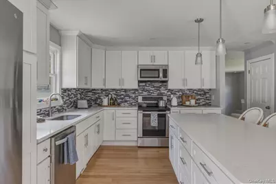 1189 Terry Road, Ronkonkoma, NY 11779 - Photo 8