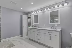 1189 Terry Rd, Ronkonkoma, NY 11779 - Photo 18