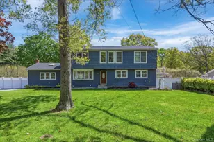 1189 Terry Rd, Ronkonkoma, NY 11779 - Photo 2