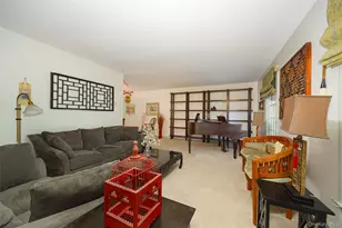 11 Trotter Ln, Poughkeepsie, NY 12603 - Photo 6