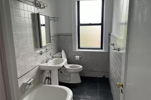 222 7th St, Garden City, NY 11530 - Photo 14