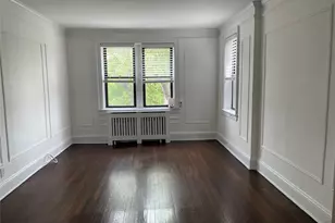 222 7th St, Garden City, NY 11530 - Photo 6