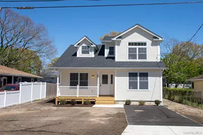 33 Dressel, Mastic, NY 11950 - Photo 22