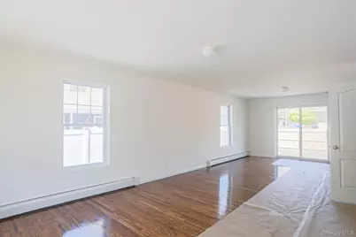 33 Dressel, Mastic, NY 11950 - Photo 4