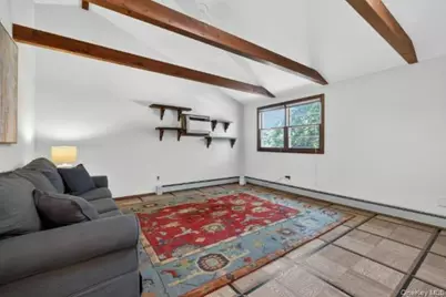 372 N Hickory Street, Massapequa, NY 11758 - Photo 16