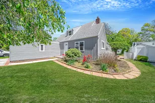 16 Hapsburg Pl, Hempstead, NY 11550 - Photo 4