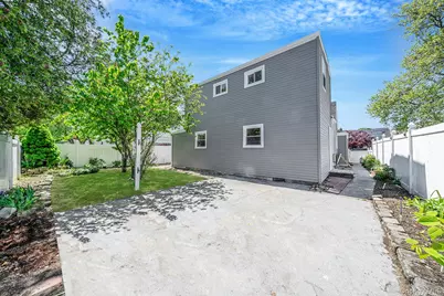 16 Hapsburg Place, Hempstead, NY 11550 - Photo 6