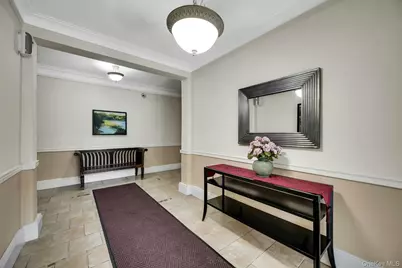 472 Gramatan Avenue #A3, Mount Vernon, NY 10552 - Photo 4