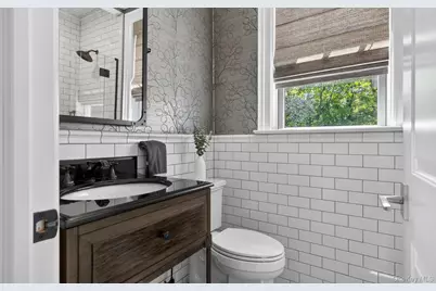 32 Elm Street, Woodbury, NY 11797 - Photo 16
