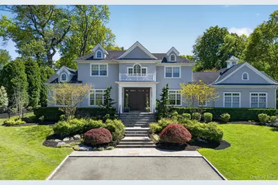 32 Elm Street, Woodbury, NY 11797 - Photo 2