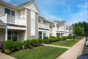 465 New Hwy, Copiague, NY 11726 - Photo 2