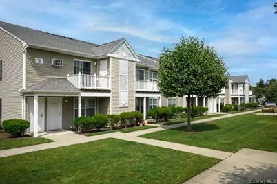 465 New Highway #B19, Copiague, NY 11726 - Photo 1