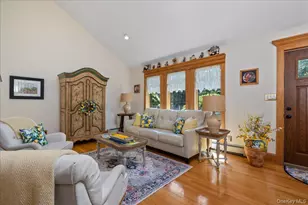 595 Greenfield S Ln, Southold, NY 11971 - Photo 8