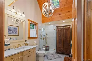 595 Greenfield S Ln, Southold, NY 11971 - Photo 18