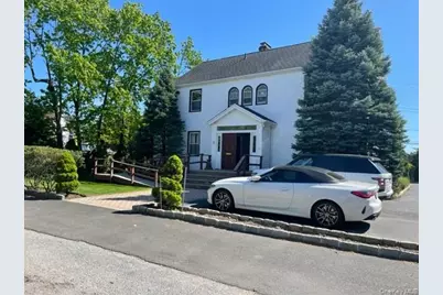 15 Ives Road, Hewlett, NY 11557 - Photo 1