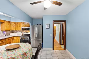 7 W Elm St, Islip, NY 11751 - Photo 6