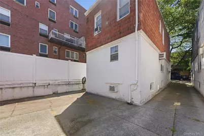66-71 70th Street, Middle Village, NY 11379 - Photo 26