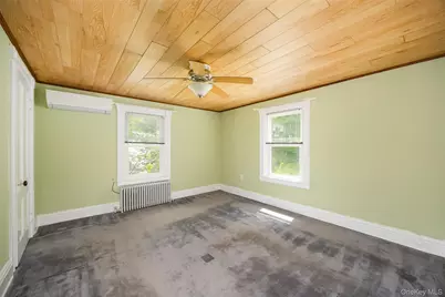30 E Market Street, Hyde Park, NY 12538 - Photo 16