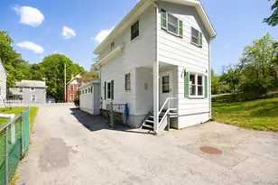 30 E Market St, Hyde Park, NY 12538 - Photo 22