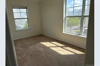 6611 Seaspray Avenue, Arverne, NY 11692 - Photo 6