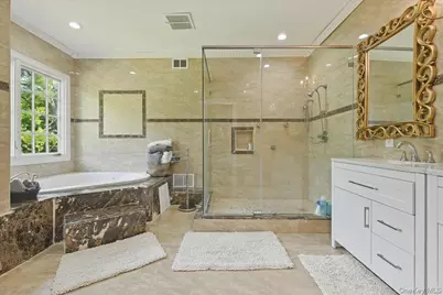 31 Cornwall Lane, Sands Point, NY 11050 - Photo 30