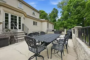 31 Cornwall Ln, Sands Point, NY 11050 - Photo 40