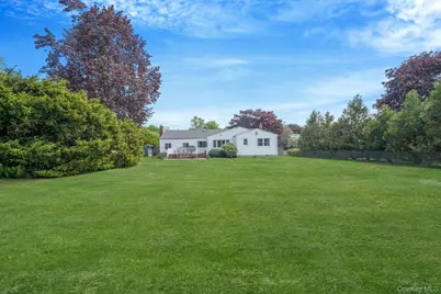 6 Cherrywood Drive, East Northport, NY 11731 - Photo 22