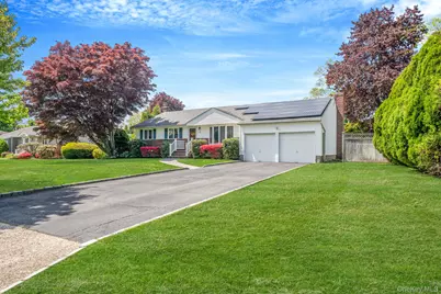 6 Cherrywood Drive, East Northport, NY 11731 - Photo 2